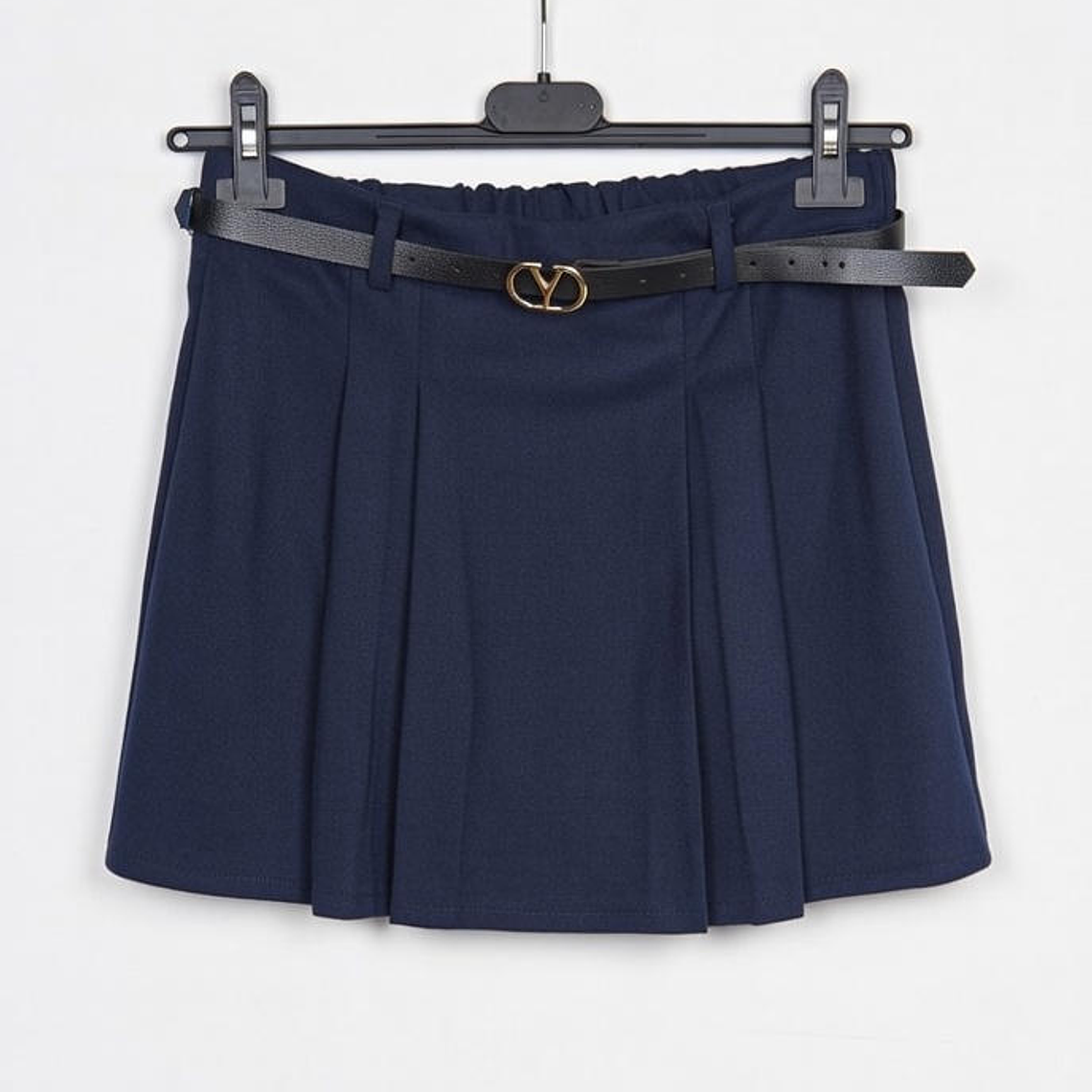 Saia curta com short integrado 1