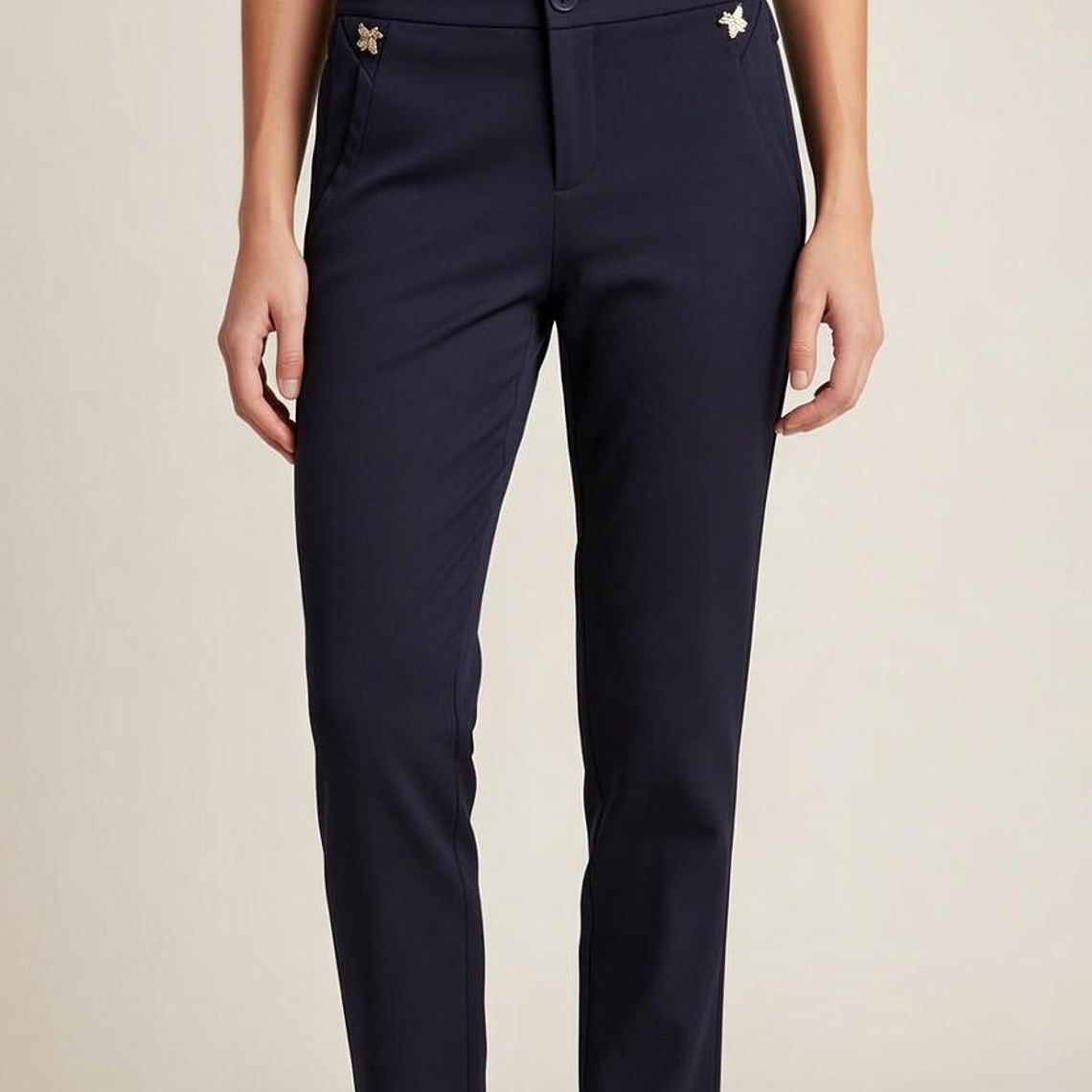 Calça feminina clássica 1