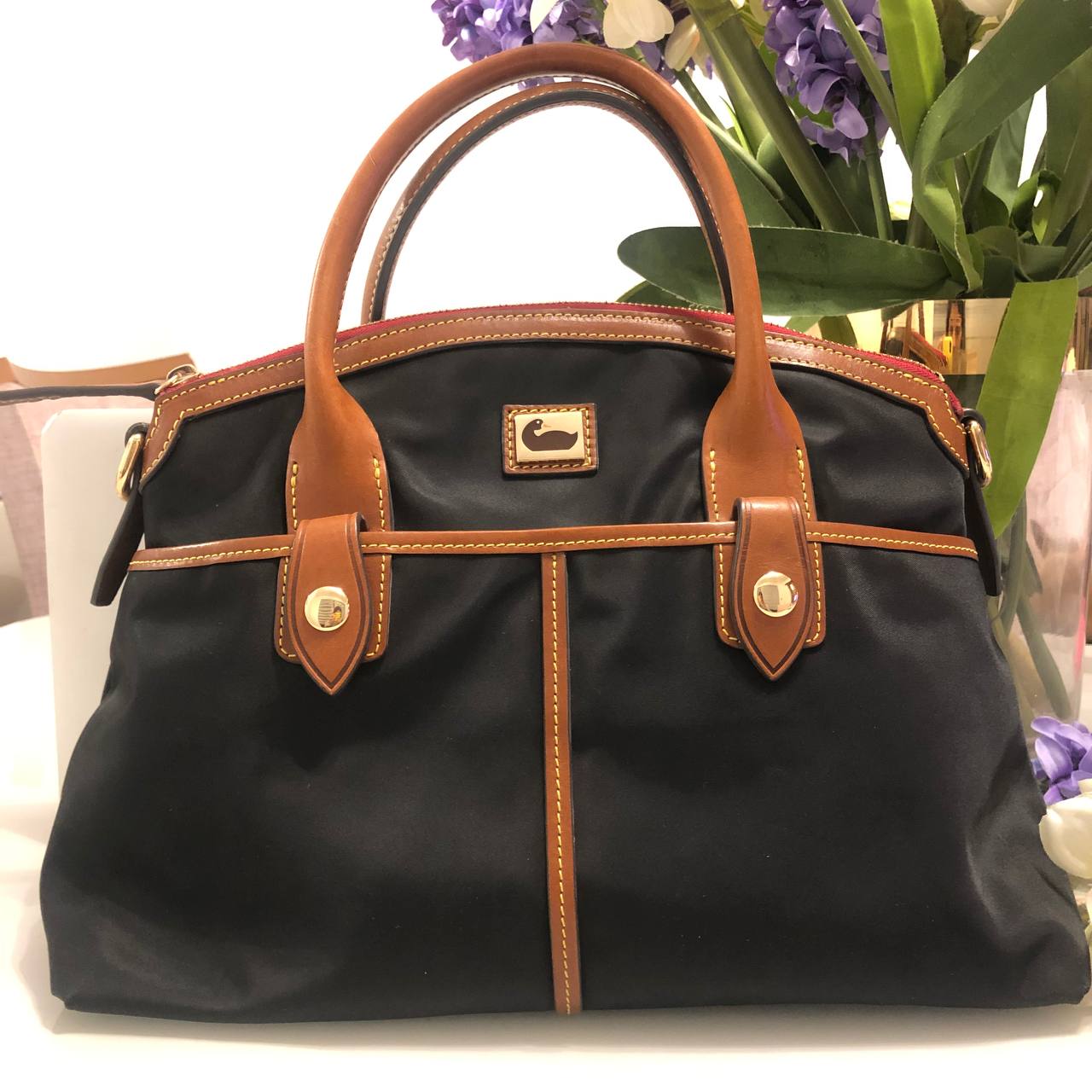 Precio de bolsa dooney best sale & bourke