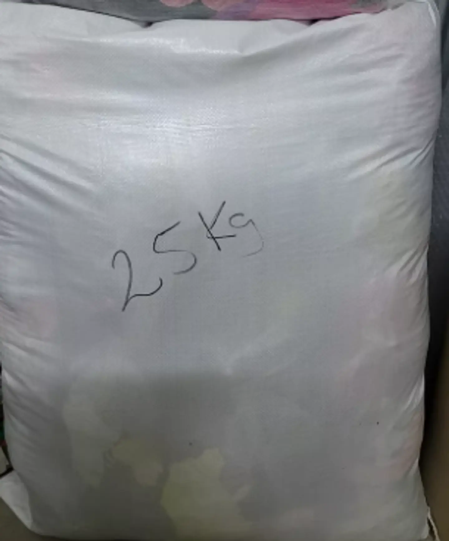 Trapos de limpiezas saco de 25kg en paqueques de 1 kg 2