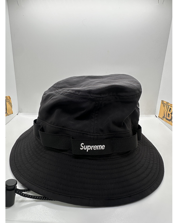 Bucket Trekking Crusher -  Supreme / The North Face [VNDS] 