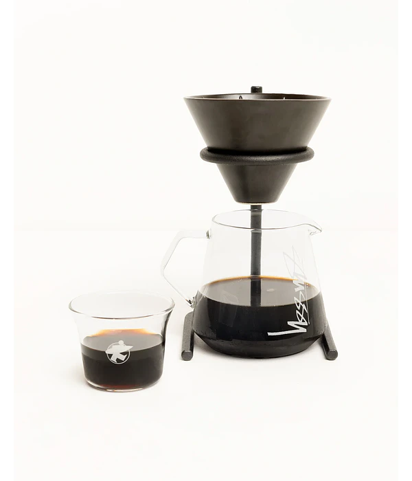 Cafetera Pourover V60 - Stüssy / Kinto