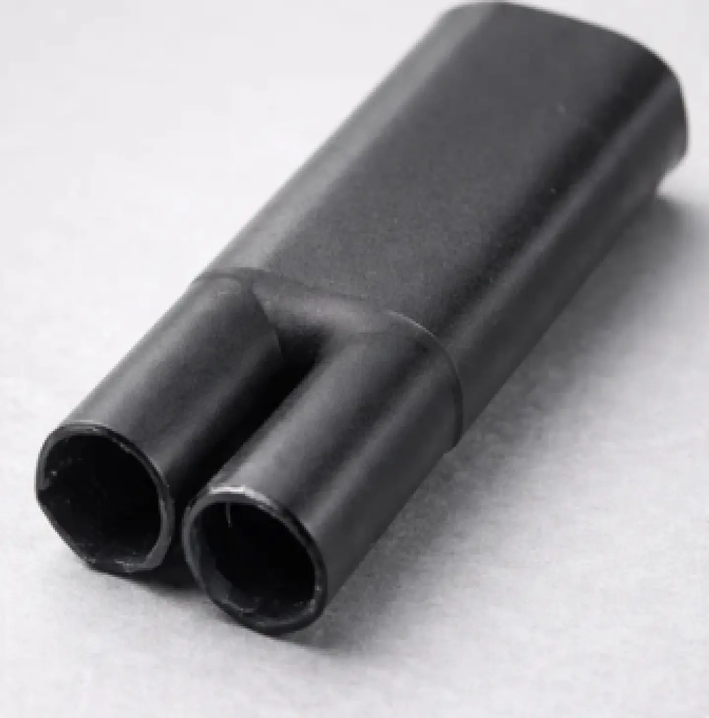 Bota/Tubo termo contraíble bifurcado de 2 salidas o núcleos 4