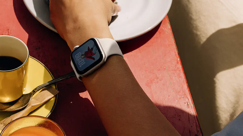Apple Watch SE 3 40mm GPS 10