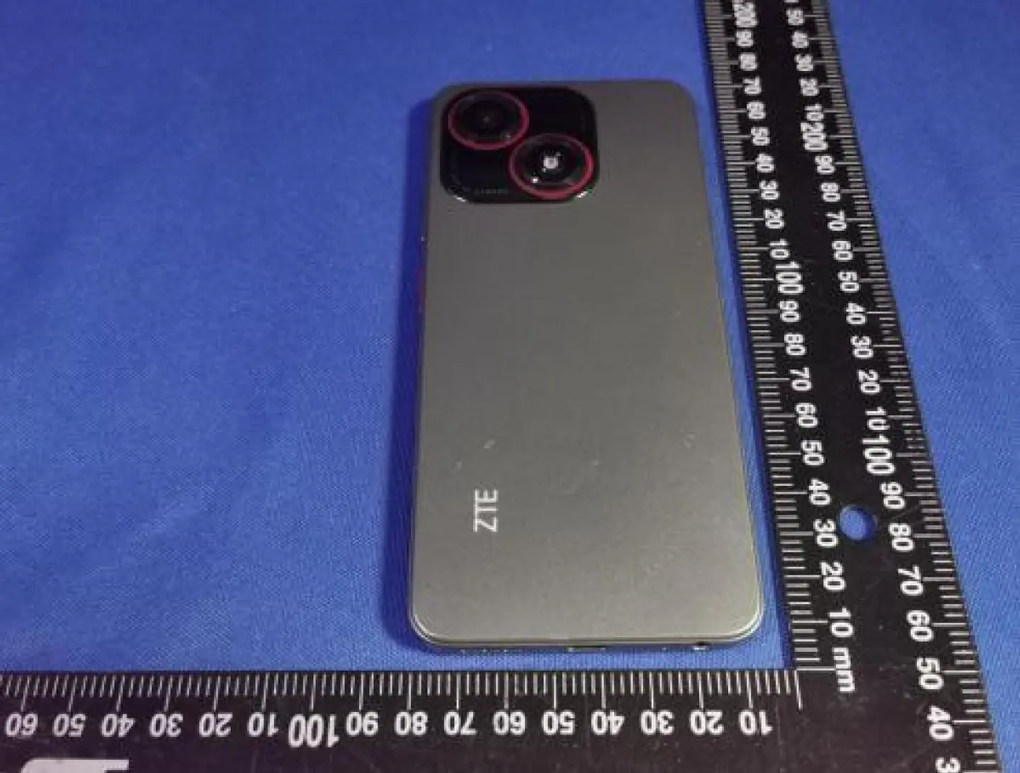 ZTE Blade A35e 64GB 9