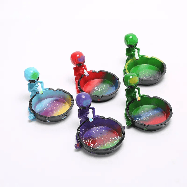 Alien-resin ashtray for decoration 5