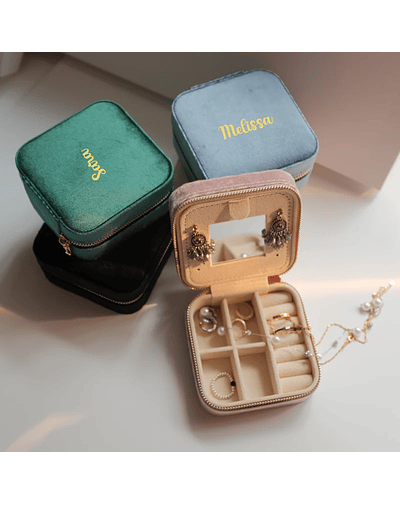 Personalized Velvet Jewelry Box, Metal Mirror Zipper, Medium Size, Travel Suede Case, Holiday, Christmas, Bridesmaid Gift