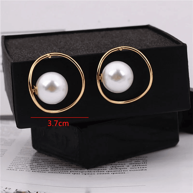 Round imitation pearl earrings  8