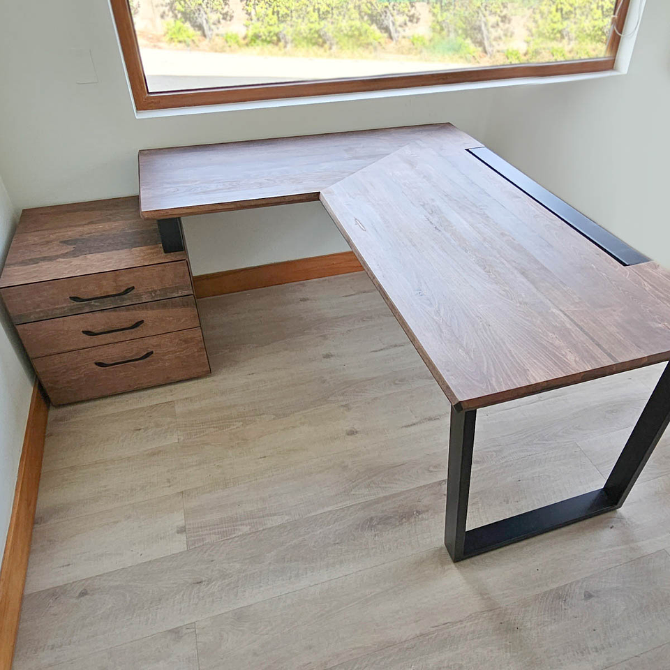 Escritorio Trapecio ELE Cajonera - Madera Nativa 1