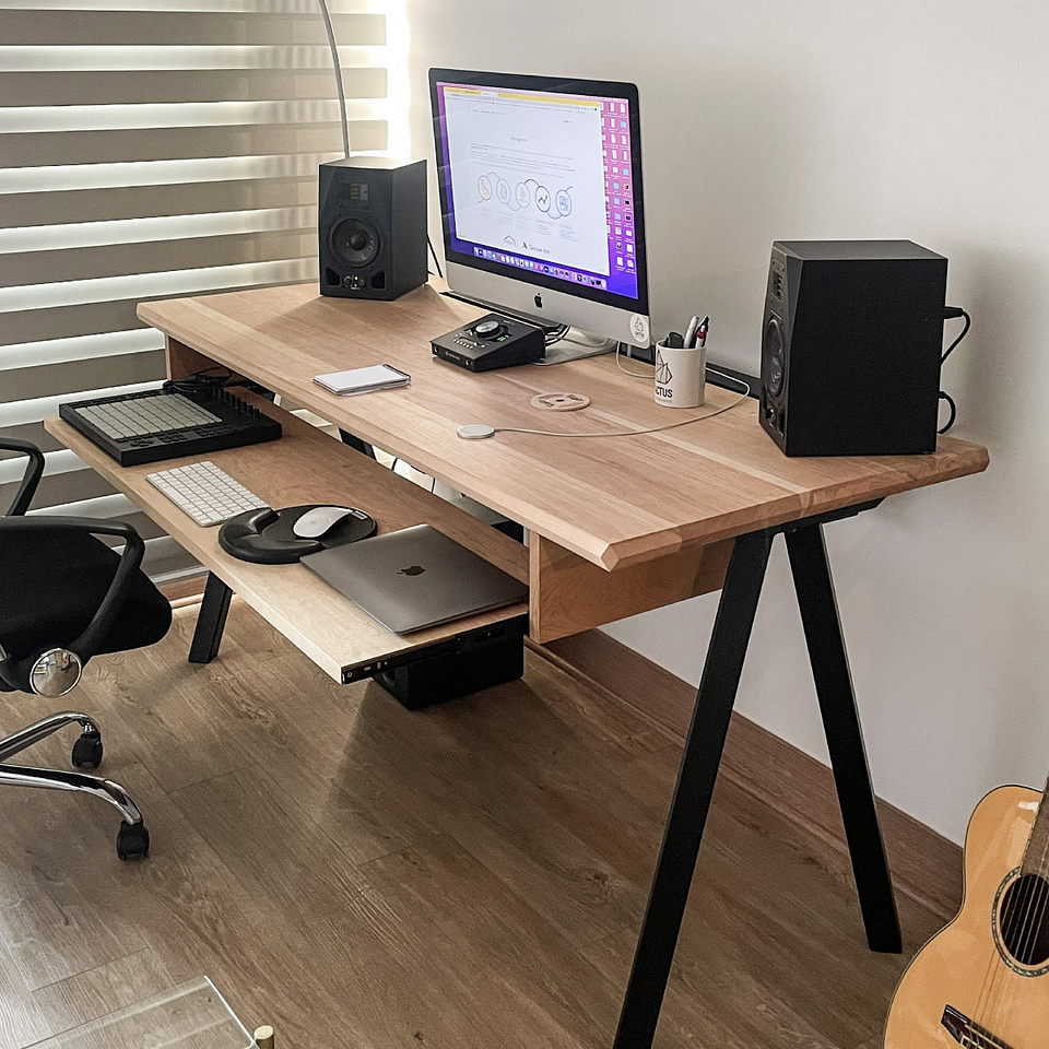 Escritorio AA - Madera Nativa 1