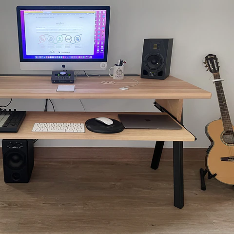 Escritorio AA - Madera Nativa