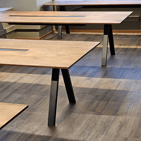 Escritorio AA - Madera Nativa