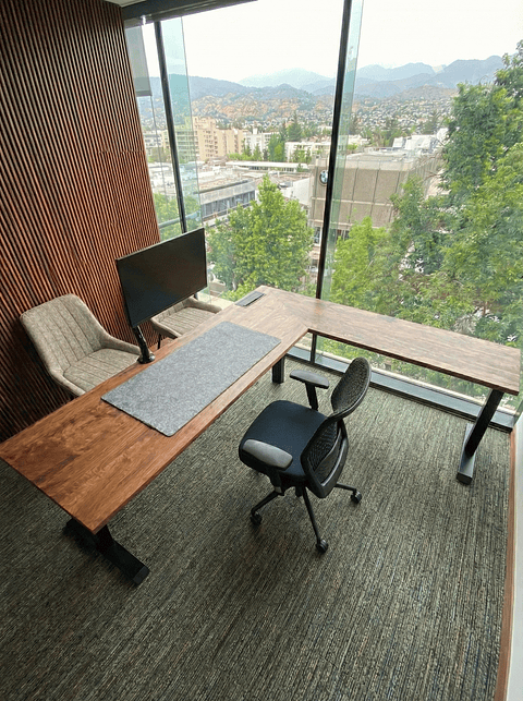  Escritorio Regulable ELE - Madera Nativa