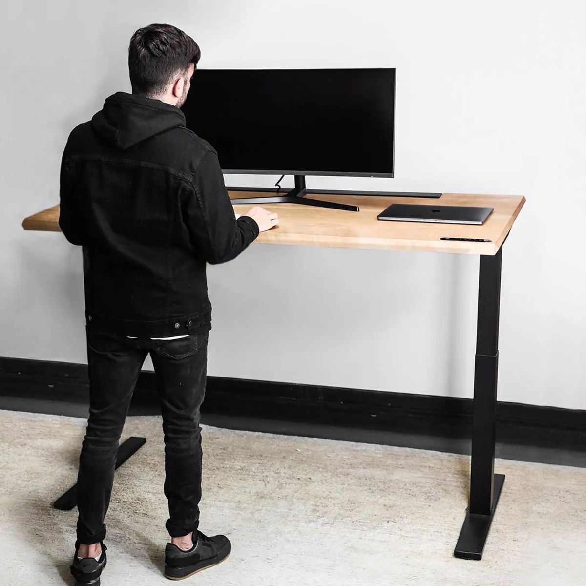 Escritorio Regulable PRO - Madera Nativa