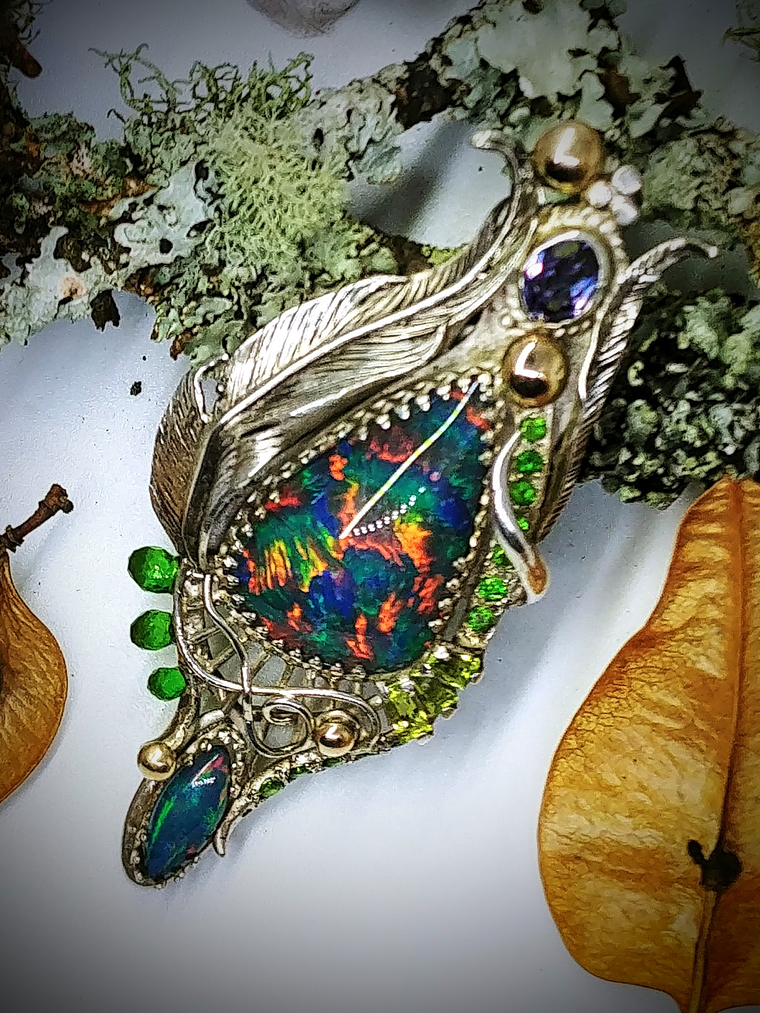RTS - Stunning Australian Harlequin opal, Engraved feather necklace - Sterling - Video⏯ 1