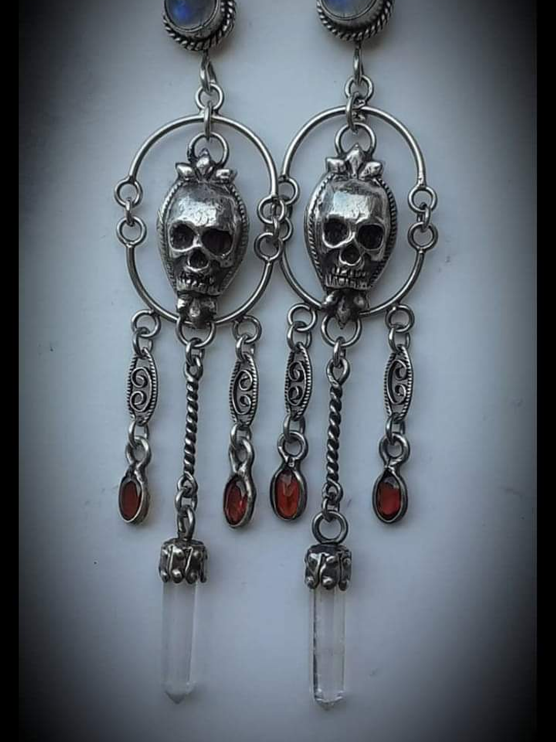 Hand sculpted/carved Memento Mori Skull earrings in Fine .999 silver - Private collection 1