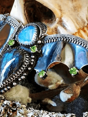 ☢ Large bat goddess necklace, UG glass  & labradorite - Sterling -  Private collection