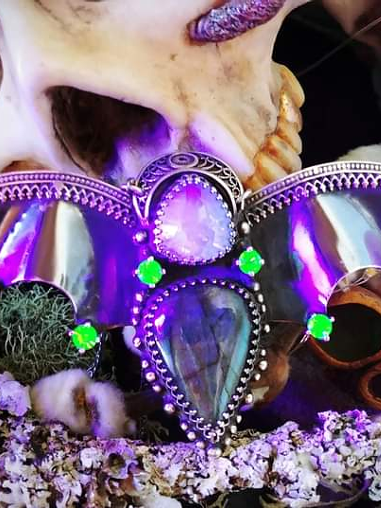 MTO ☢ Large bat goddess necklace, UG glass  & labradorite - Sterling -  Private collection 5