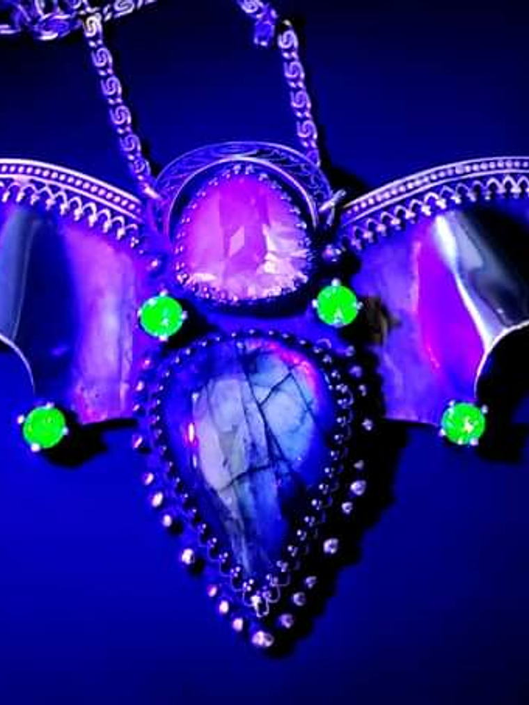 MTO ☢ Large bat goddess necklace, UG glass  & labradorite - Sterling -  Private collection 6