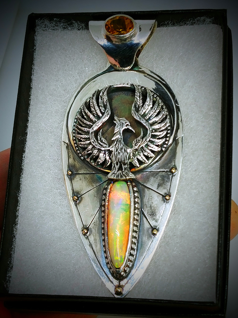 Hand engraved Phoenix & Fire opal - Private collection 1