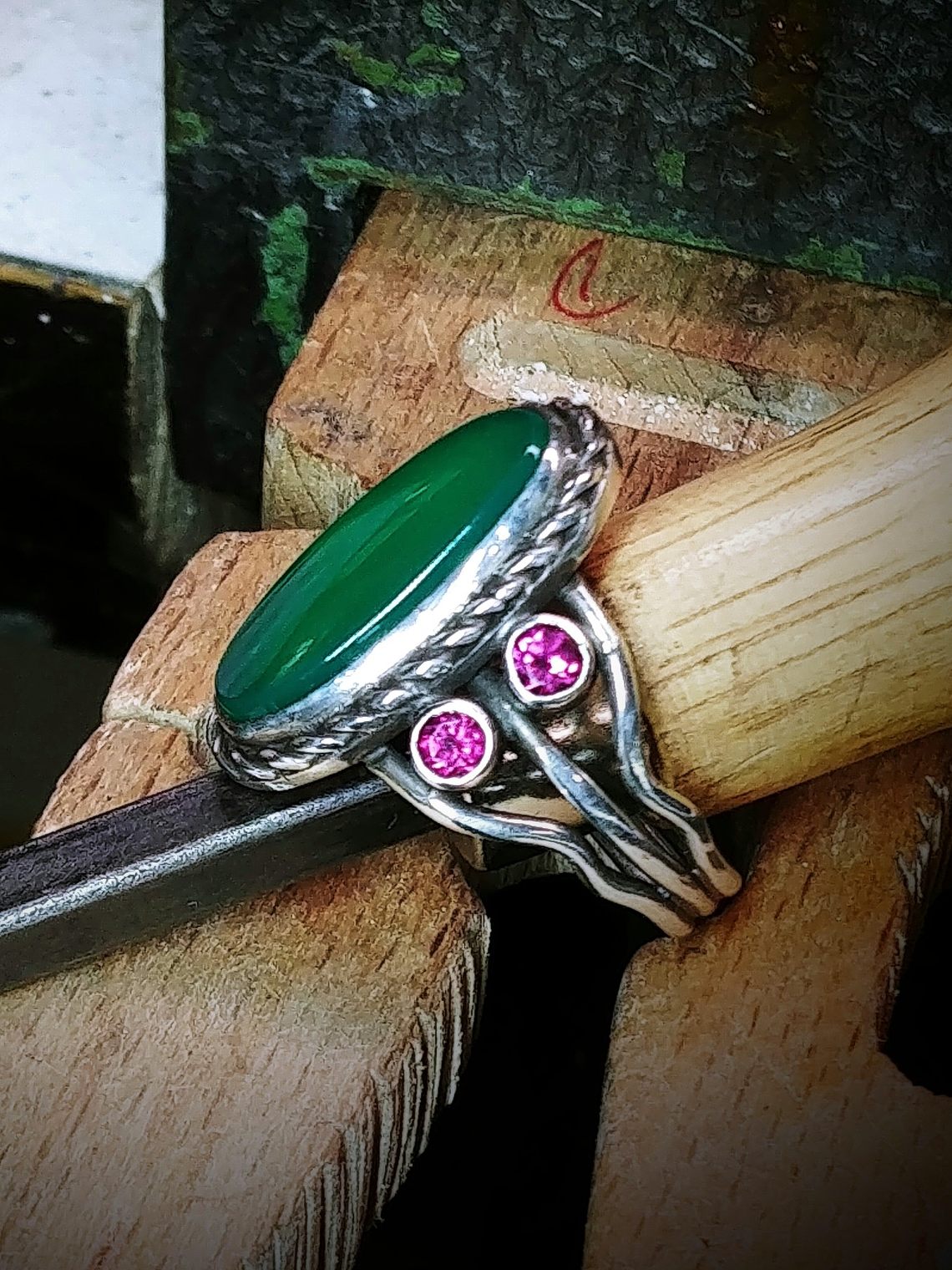 Chrysoprase and Rhodolite garnet double band ring - Private collection 3