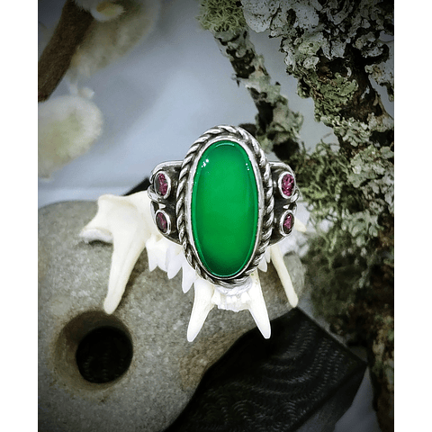 Chrysoprase and Rhodolite garnet double band ring, Size 7.5