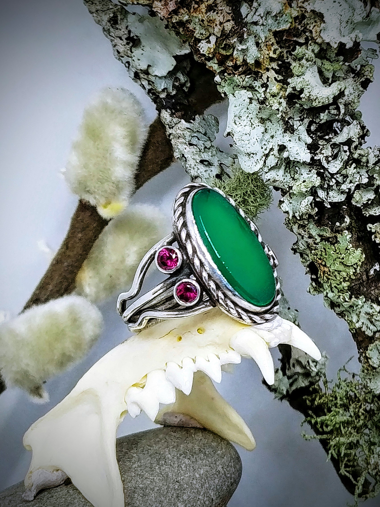 Chrysoprase and Rhodolite garnet double band ring - Private collection 2