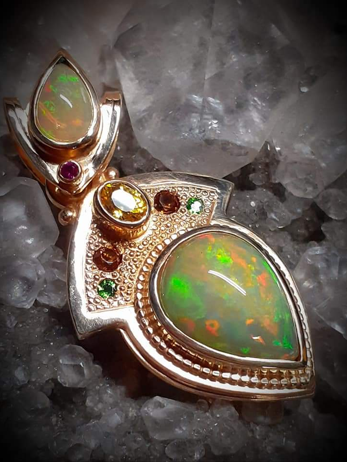 Sterling and 14k Unisex Opal pendant - Private collection 1