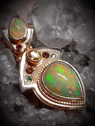 Sterling and 14k Unisex Opal pendant - Private collection