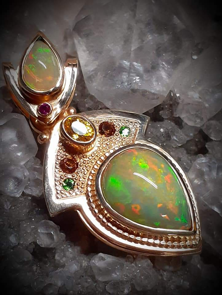 Sterling and 14k Unisex Opal pendant - Private collection 1