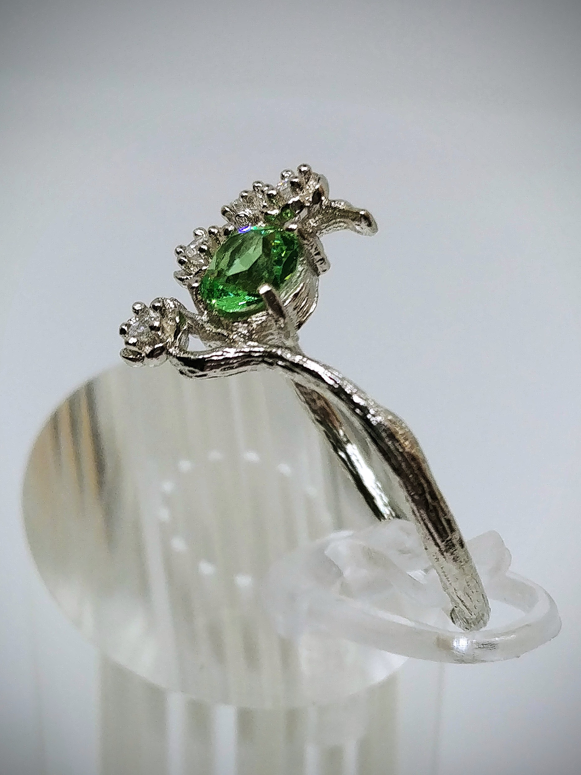 RTS Sz 6 ☢ Woodland branches and blossoms, vintage UG glass & Cz ring - Sterling  4