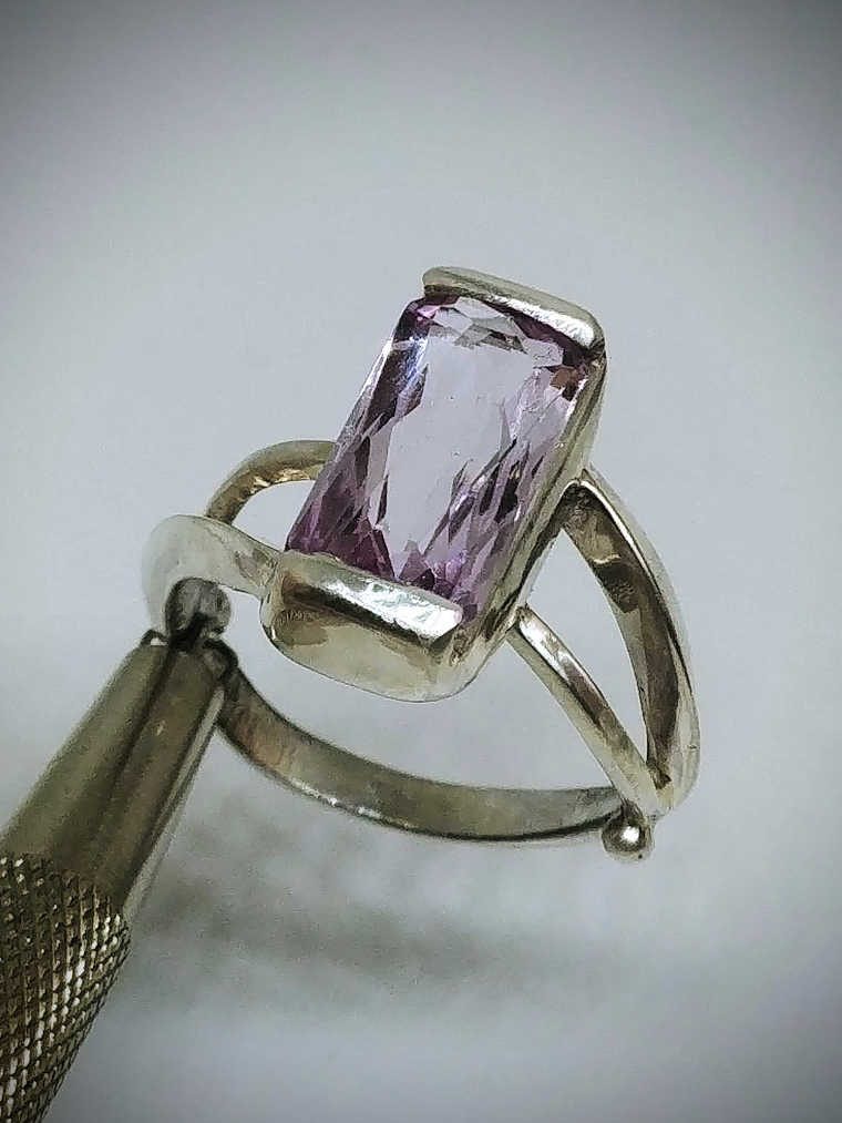 ⏯ 5.27ct Sterling and baby pink Kunzite ring - Sterling - Sz 8.5 - Video  7