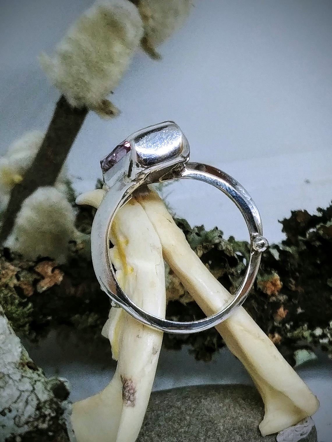 ⏯ 5.27ct Sterling and baby pink Kunzite ring - Sterling - Sz 8.5 - Video  5