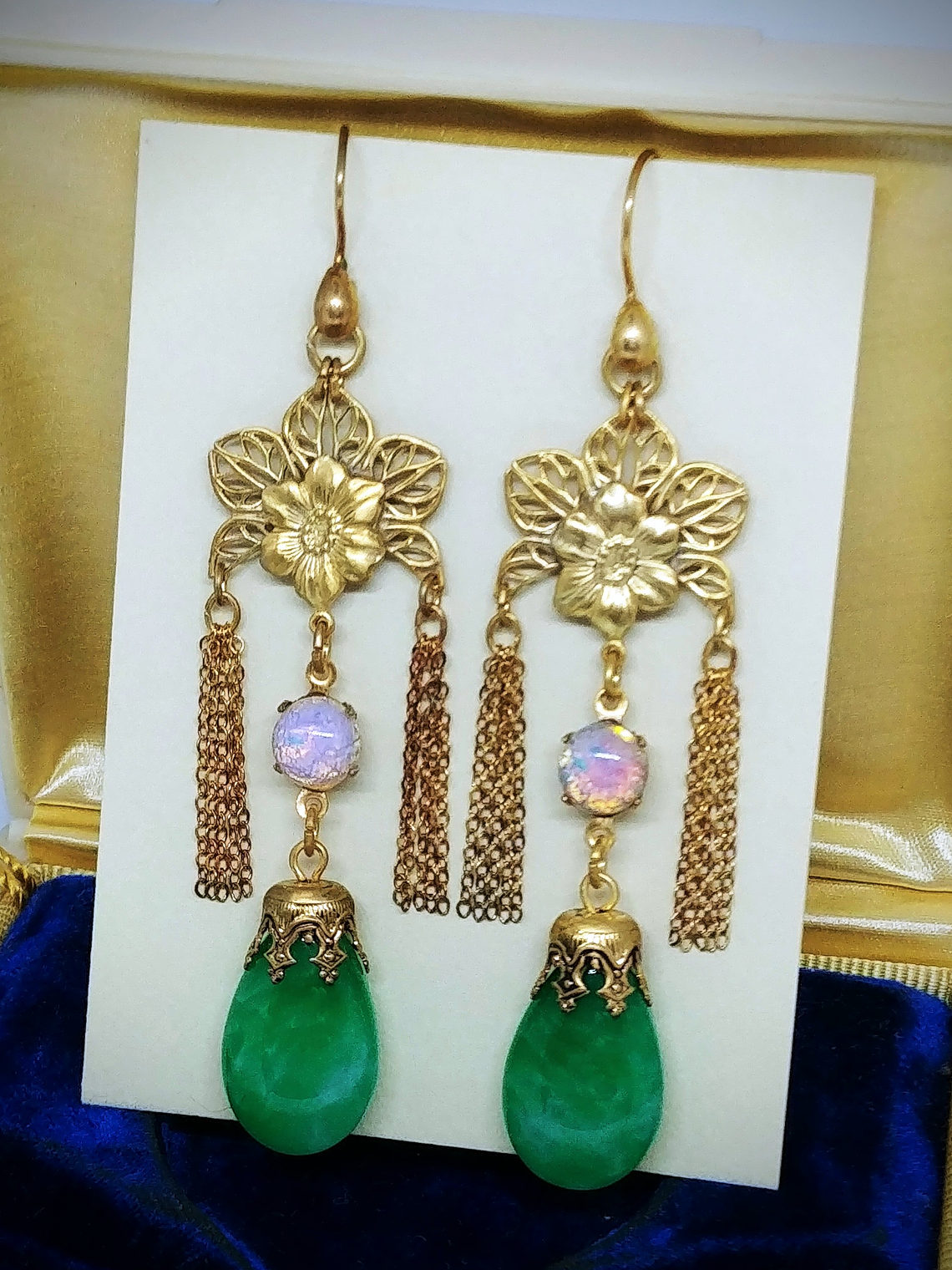 CJ - Art Deco inspired, gold-filled vintage Peking Jade glass earrings  6