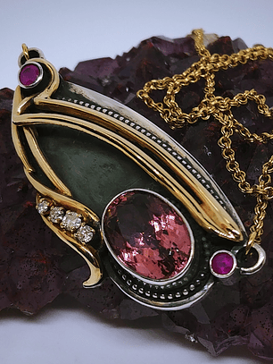 14k - Eye of Horus, 7.2ct Pink tourmaline, ruby and diamond necklace - Video