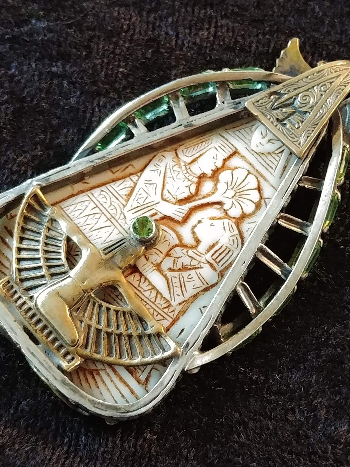 Egyptian revival Uranium glass pendant -  Private collection 2