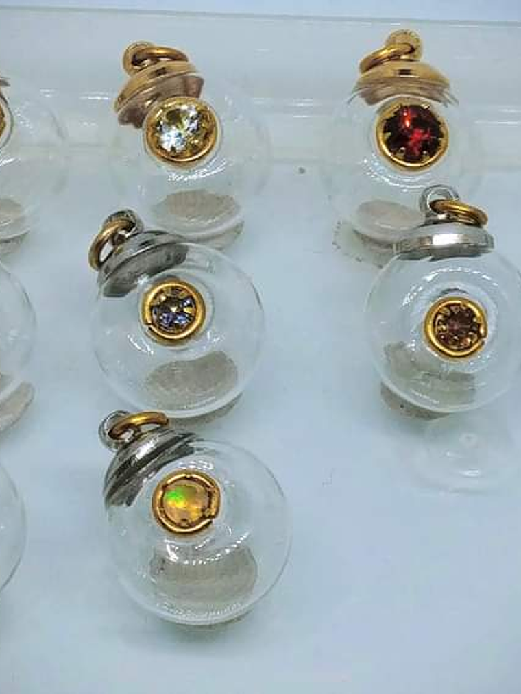 RTS - Memento Mori cremation pendant - Holds ashes - Costume 8