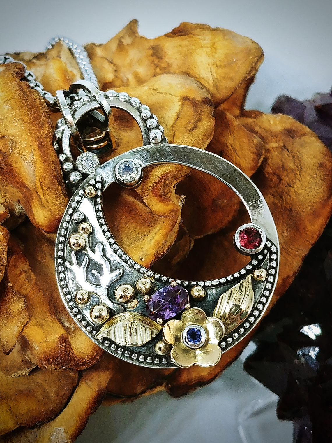 RTS - Alexandrite and moonstone, sterling & gold  Crescent 🌜moon necklace - Video 3