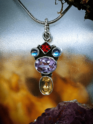 MTO - Dainty Sterling, Amethyst and blue moonstone pendant - Private collection