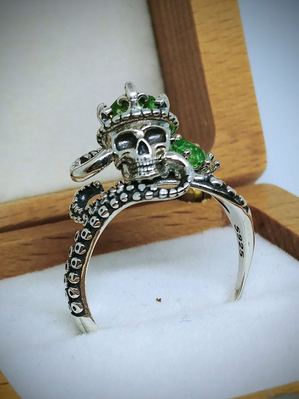 SS - 1.5ct ☢ Octopus tentacles, skull and vintage UG glass ring - Sterling 💍  2
