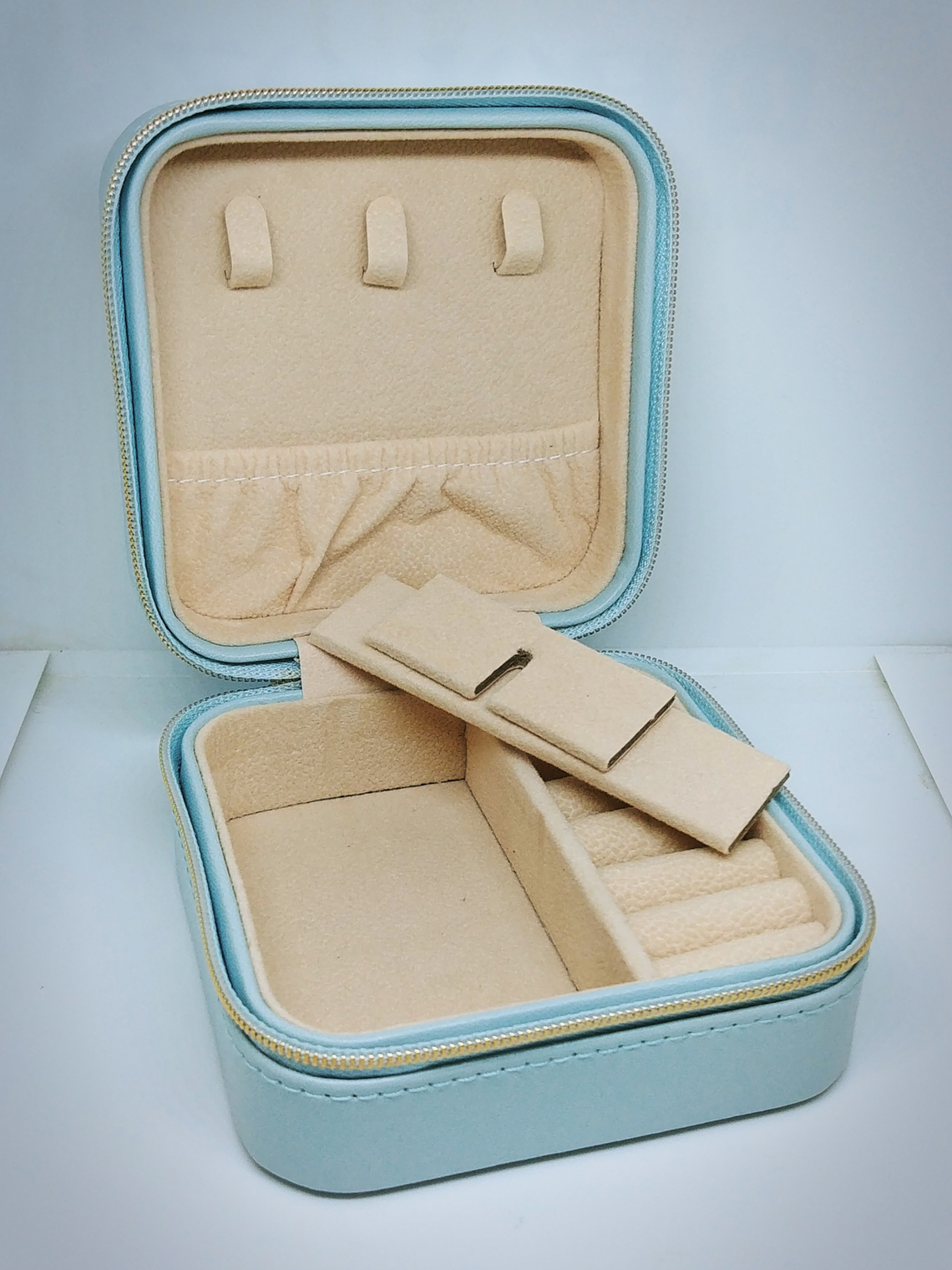 RTS ☢ Stunning Art Nouveau inspired, vintage Green opal UG glass Set- 14k gold-plated  - Costume 22