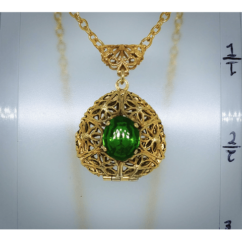 5ct ☢ Victorian style, vintage UG glass "Perfume Locket" - 14k Gold-filled