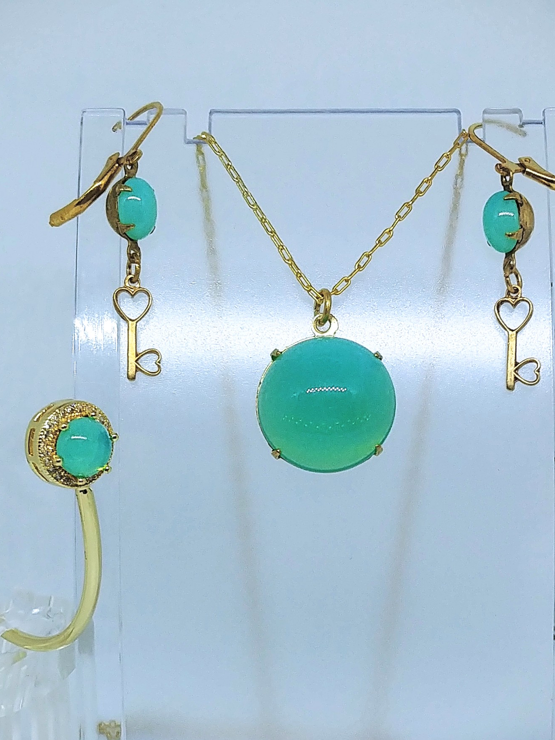 24tcw ☢ Vintage green Opaline UG glass Necklace, earrings, ring and bracelet Set - Costume 1