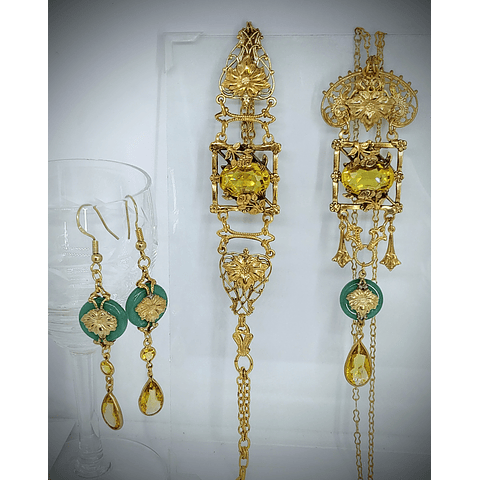 CJ - 40tcw ☢ Victorian/Czech style UG topaz glass set. Necklace/earrings/bracelet - Costume 👑