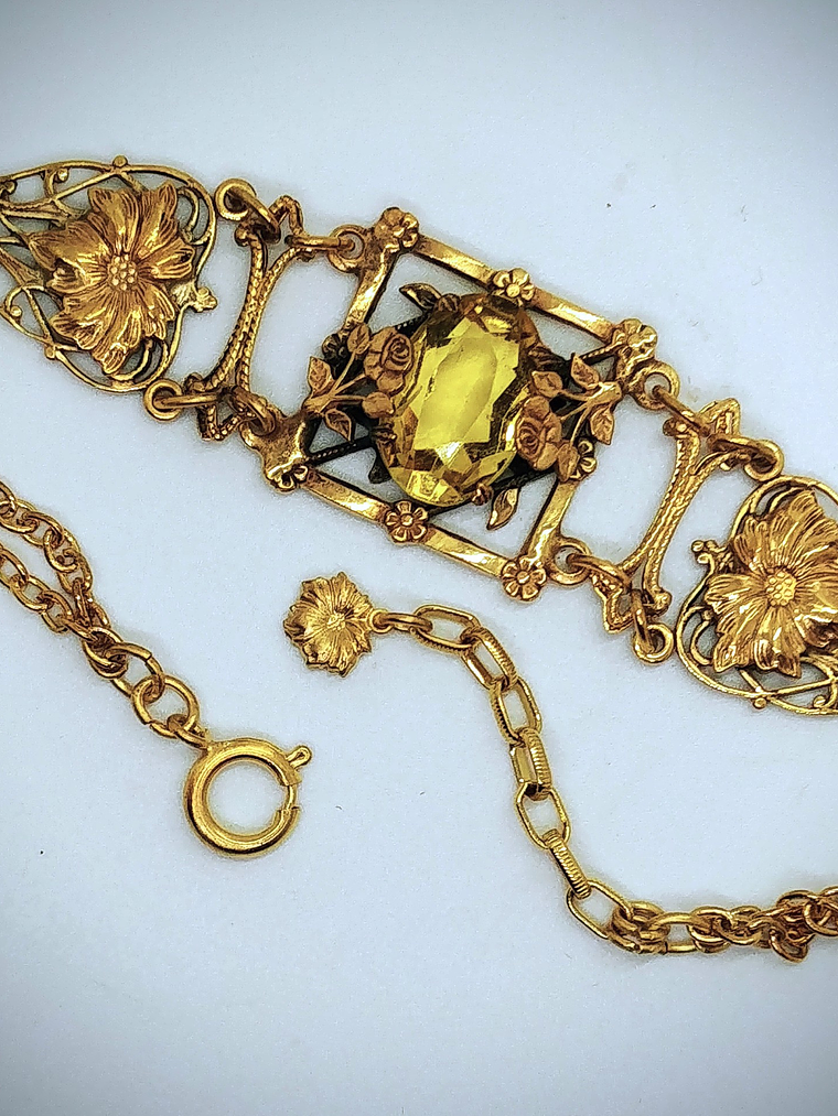 RTS ☢ Victorian/Czech style UG topaz glass set. Necklace/earrings/bracelet - Costume  5