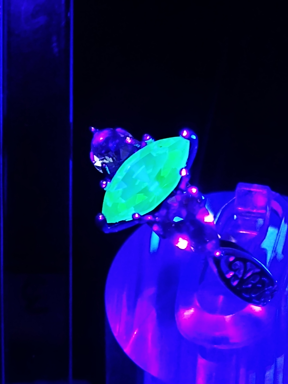 RTS ☢ Whimsical Butterfly and Dragonfly vintage UG glass Set, Necklace/earrings/bracelet/ring - Costume 11