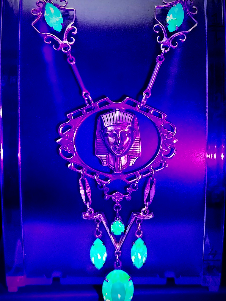 Gold plated Brass - Fabulous Art Deco inspired Egyptian revival UG glass set 4