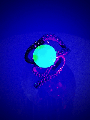 ☢ vintage UV glass, Octopus tentacle, Yellow or Green UG - Sterling -  Private collection