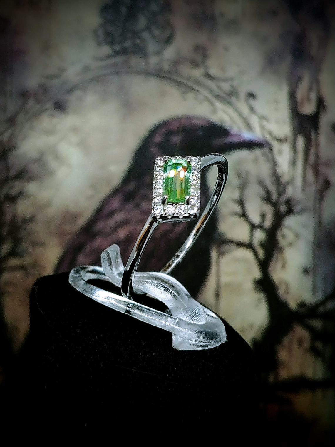 SS - .33ct ☢ vintage UG glass and CZ 
