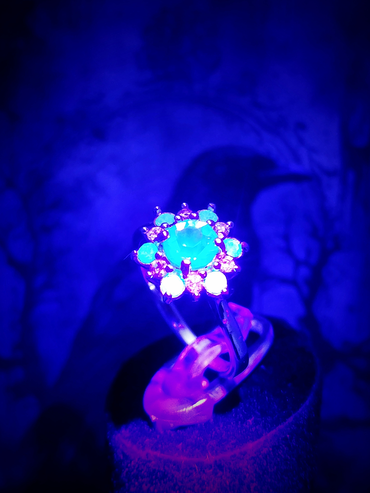 1.2ctw ☢ Art deco style flower, vintage Yellow opal and apple green UG  ring - Sz 7.25 - Sterling 💍 5